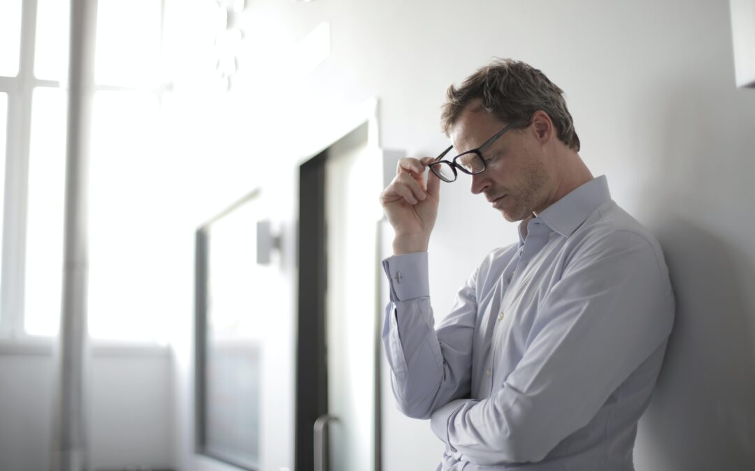 What Are the Signs and Symptoms of a Money Disorder?